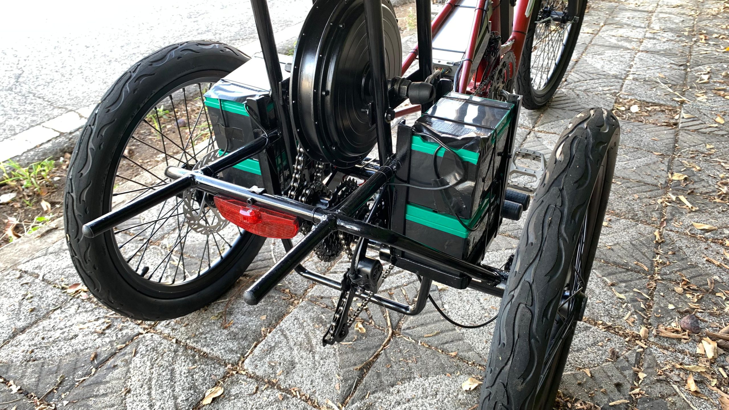 Triciclo Elétrico Duplo 1000W 48V 15Ah Seminovo - Imagem 6