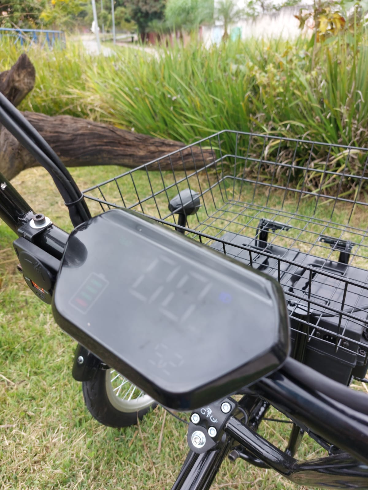 Quadriciclo Elétrico 1000W 48V 20Ah Wind Bikes - Imagem 10