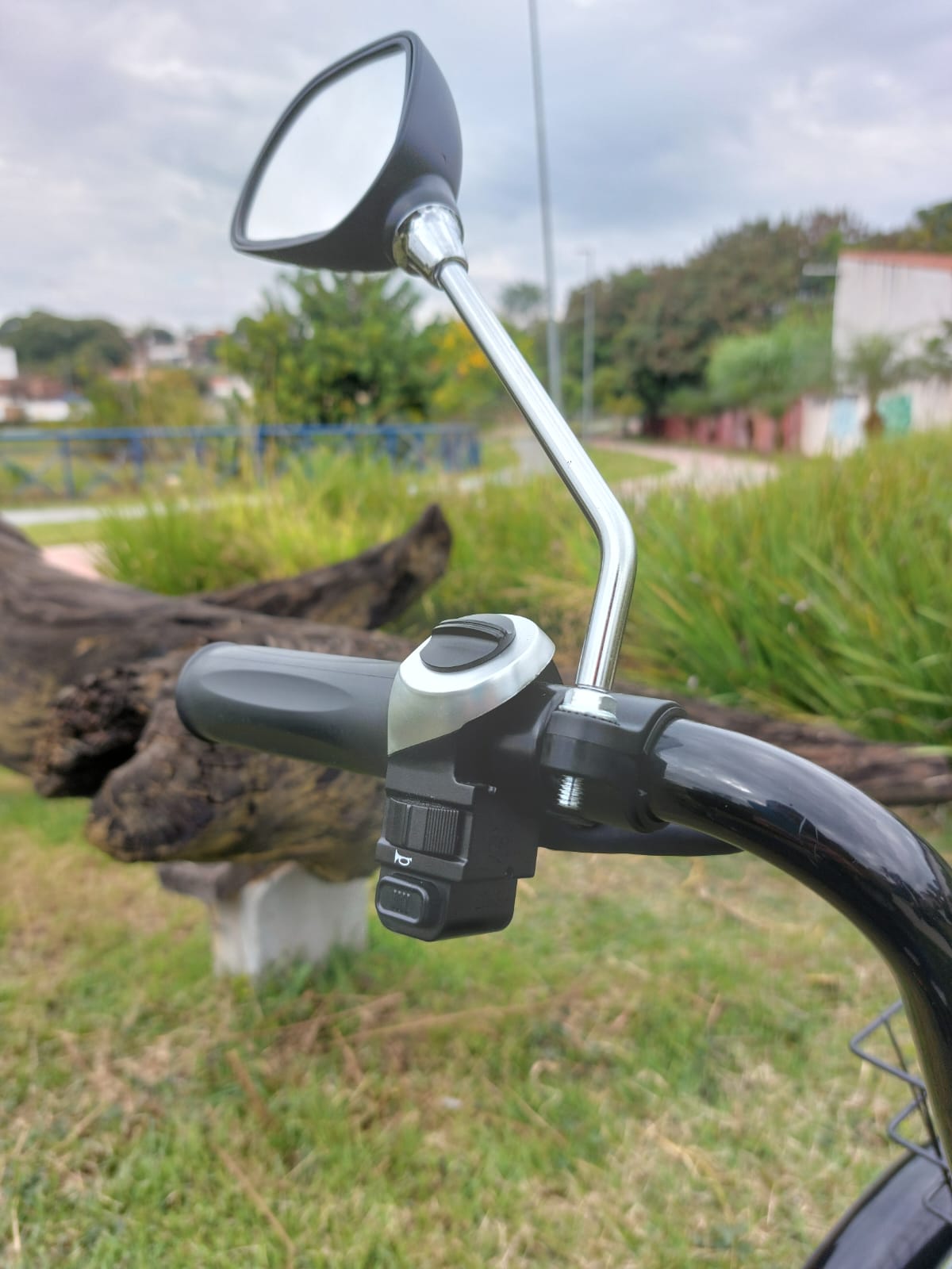 Quadriciclo Elétrico 1000W 48V 20Ah Wind Bikes - Imagem 8